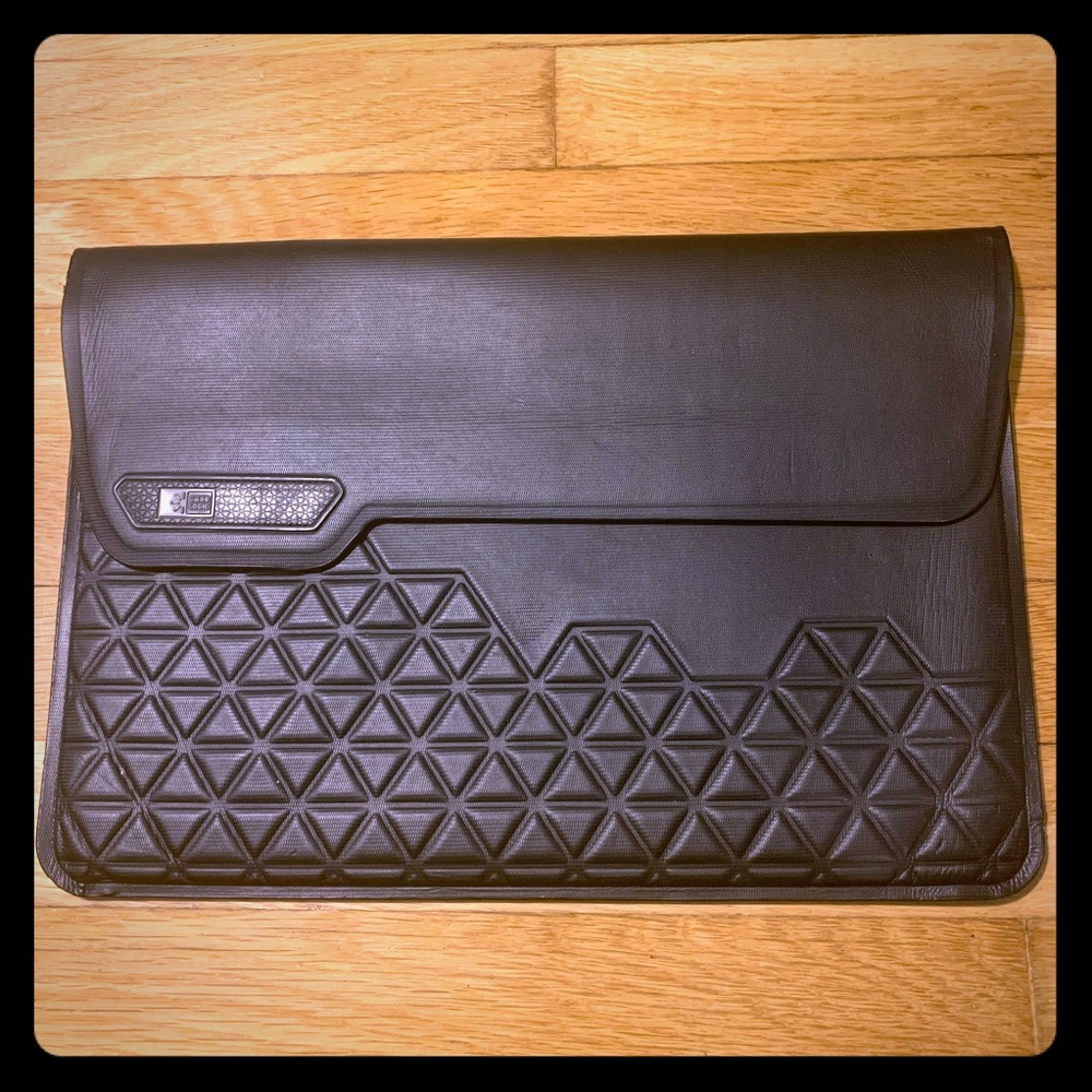 Case Logic Laptop or Tablet Sleeve Black